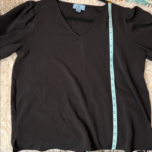 CeCe Black V-Neck Blouse with Puff Sleeves - Picture 6 of 6
